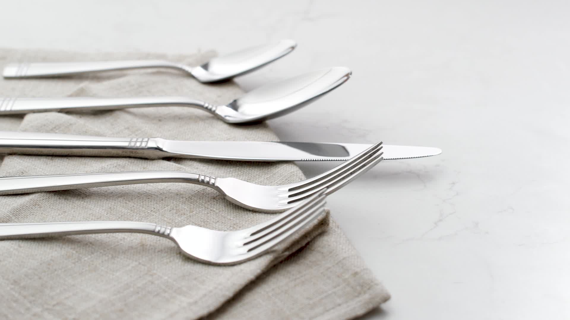 Amazon.com: Oneida Silverware Set, Amsterdam 45-Piece Everyday